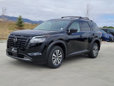 New 2026 Nissan Pathfinder SL AWD/4WD image 1
