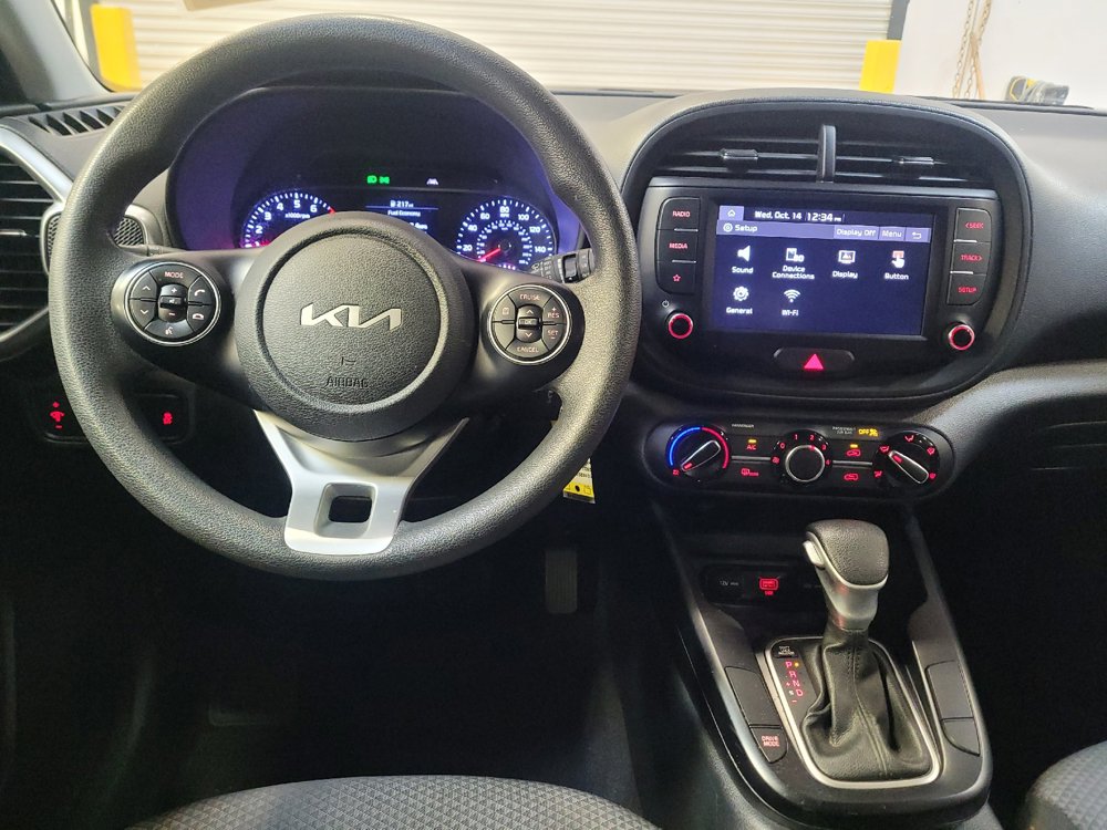 Used 2022 Kia Soul LX w/ Technology Package FWD image 22