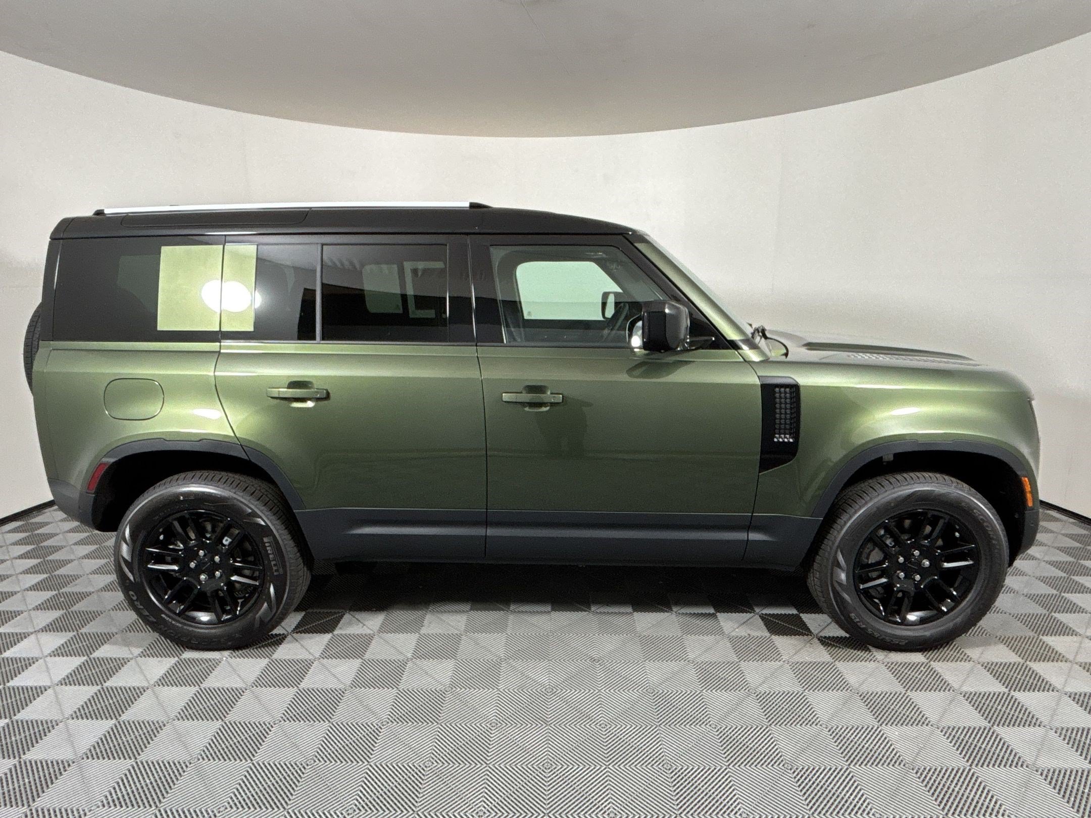 New 2026 Land Rover Defender 110 S AWD/4WD image 8