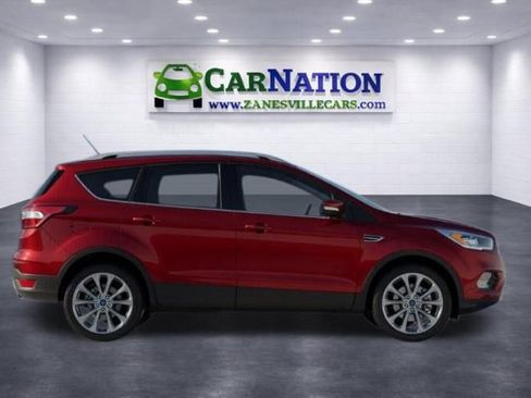 Used 2017 Ford Escape Titanium FWD image 3