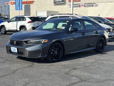Used 2026 Honda Civic Sport image 3