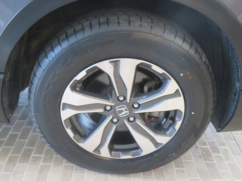 Used 2018 Honda CR-V LX image 10