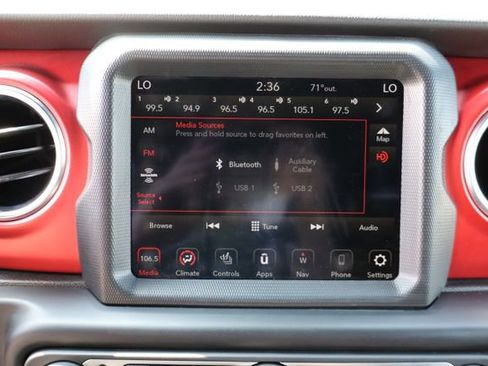 Used 2021 Jeep Wrangler Unlimited Rubicon AWD/4WD image 27
