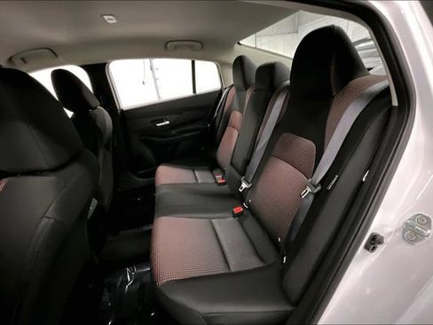 New 2026 Nissan Sentra SR w/ Floor Mat Package FWD image 11