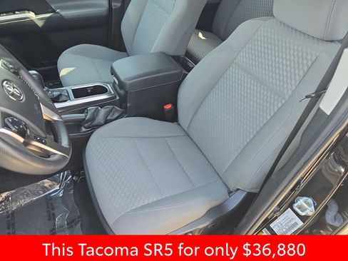 Used 2023 Toyota Tacoma SR5 AWD/4WD image 21