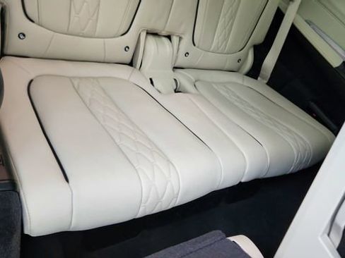 Used 2026 BMW X7 M60i AWD/4WD image 28