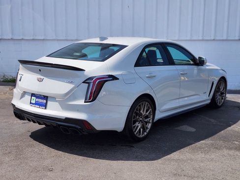 Used 2023 Cadillac CT4 V Blackwing w/ Driver Assist Package RWD image 5