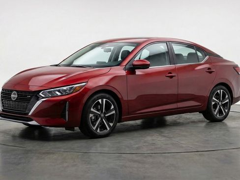 Used 2025 Nissan Sentra SV image 3