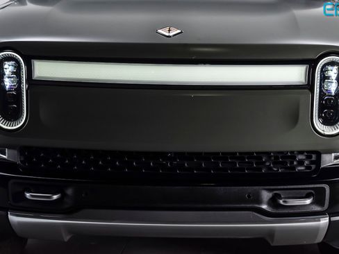 Used 2022 Rivian R1T Launch Edition AWD/4WD image 7