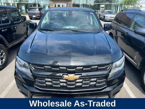 Used 2021 Chevrolet Colorado W/T w/ Custom Special Edition RWD image 2
