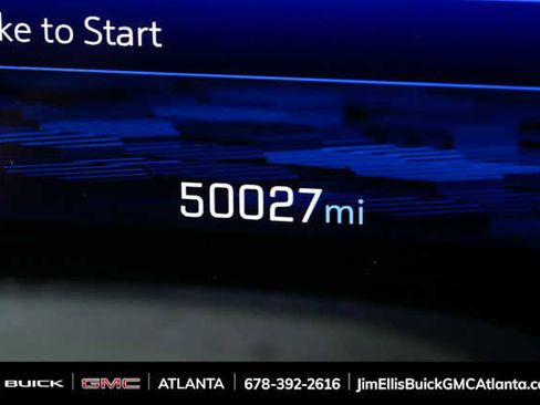 Used 2025 Chevrolet Tahoe LT image 11