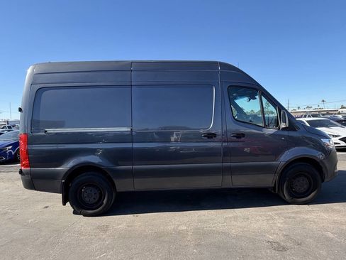 Used 2021 Mercedes-Benz Sprinter 2500 w/ Driver Convenience Package image 14