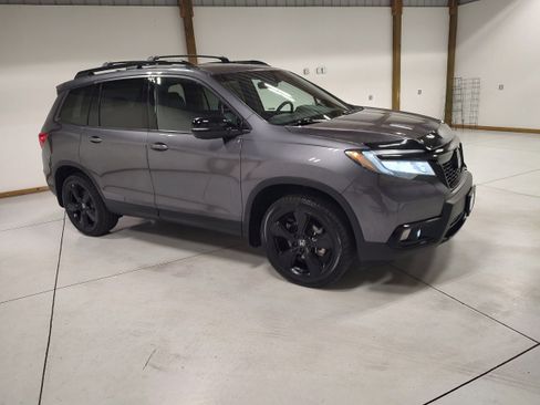 Used 2021 Honda Passport Elite image 2