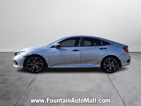 Used 2021 Honda Civic Sport image 2