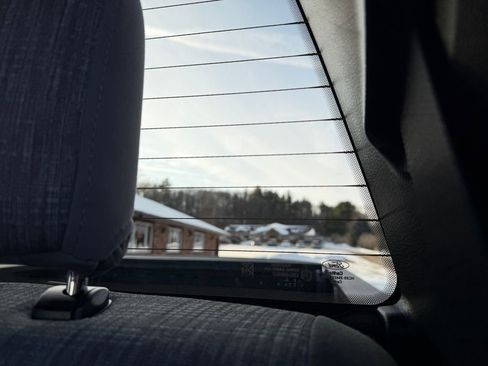 Used 2023 Ford F350 XLT image 39