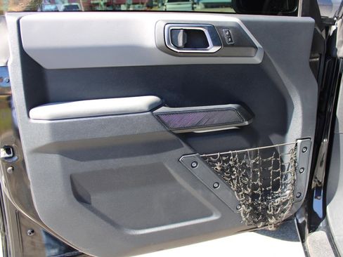 Used 2022 Ford Bronco Big Bend w/ Sasquatch Package image 29