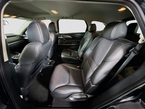 Used 2023 MAZDA CX-9 Touring image 25