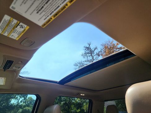 Used 2017 Ford F350 Lariat w/ Lariat Ultimate Package image 59