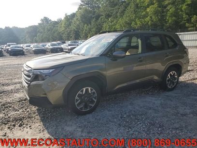 Used 2025 Subaru Forester Premium w/ Convenience Package #1