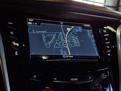 Used 2019 Cadillac Escalade Luxury w/ Escalade Sport Edition image 24