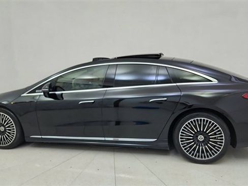 Used 2023 Mercedes-Benz EQS 450+ Sedan image 4