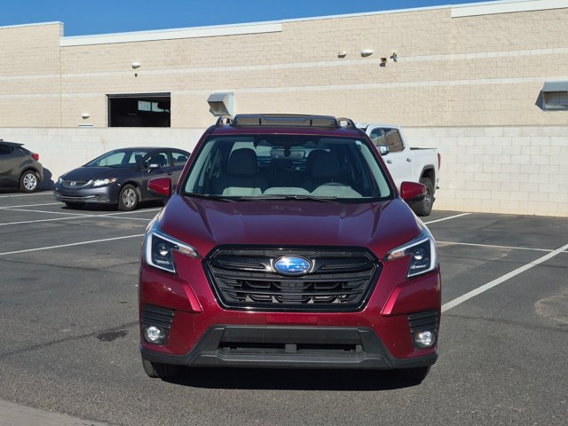 Used 2024 Subaru Forester Limited AWD/4WD image 2
