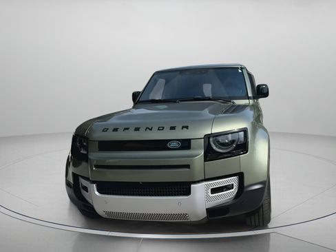 Used 2020 Land Rover Defender 110 HSE image 8