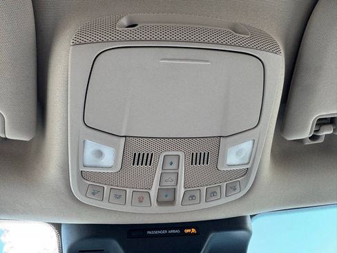 Used 2024 Ford Expedition Limited AWD/4WD image 30