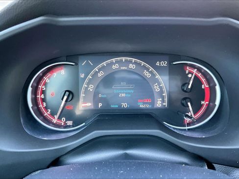 Used 2024 Toyota RAV4 XLE FWD image 22