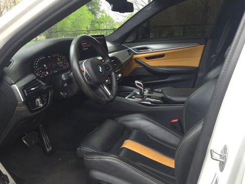 Used 2021 BMW M5 w/ Competition Package image 9