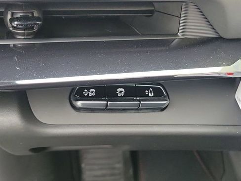 New 2026 Chevrolet Corvette Stingray Premium Cpe w/ Z51 Performance Package image 23