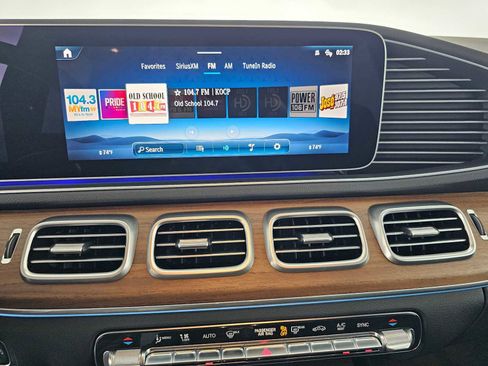 Used 2025 Mercedes-Benz GLE 450 GLE 450 image 24