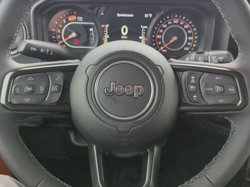 New 2026 Jeep Wrangler Unlimited Rubicon AWD/4WD image 15