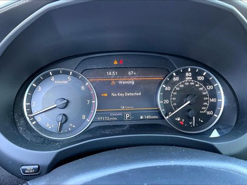 Certified 2023 INFINITI QX50 Luxe AWD/4WD image 18