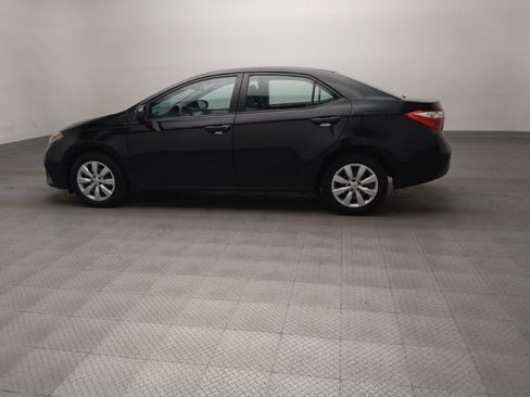 Used 2016 Toyota Corolla LE FWD image 3