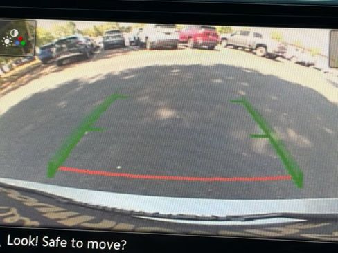 Used 2022 Volkswagen Tiguan S FWD image 29