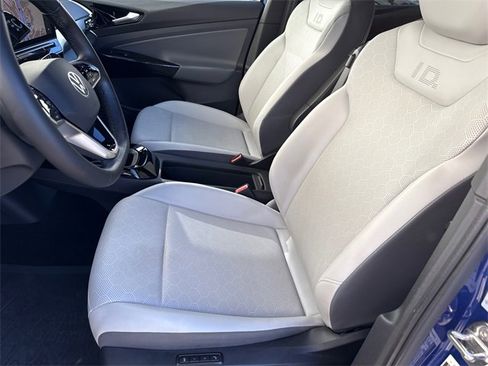 Certified 2022 Volkswagen ID.4 Pro S w/ Gradient Package image 28