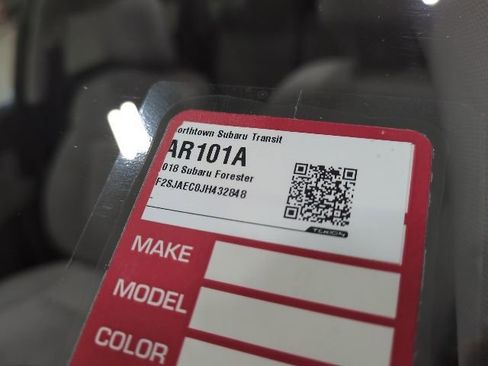 Used 2018 Subaru Forester 2.5i Premium w/ All-Weather Package AWD/4WD image 24