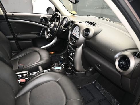 Used 2012 MINI Cooper Countryman image 35