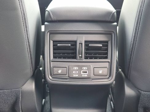 New 2026 Subaru Outback Limited AWD/4WD image 22