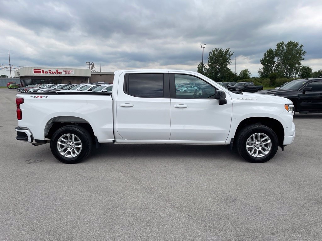 Used 2026 Chevrolet Silverado 1500 RST AWD/4WD image 10
