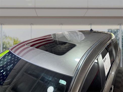 Used 2018 Honda Odyssey EX-L image 12