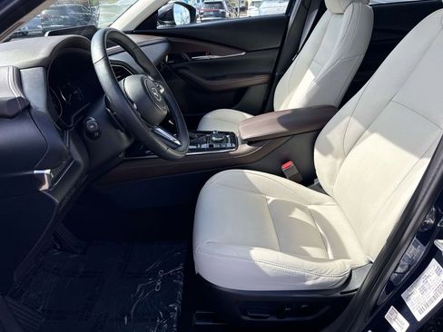 Used 2021 MAZDA CX-30 2.5 Turbo w/ Premium Package image 26