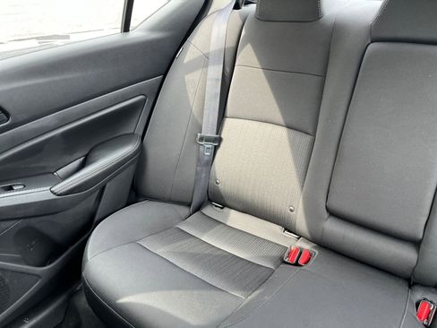 Used 2025 Nissan Altima 2.5 SV image 36