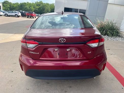 Used 2025 Toyota Corolla LE FWD image 7