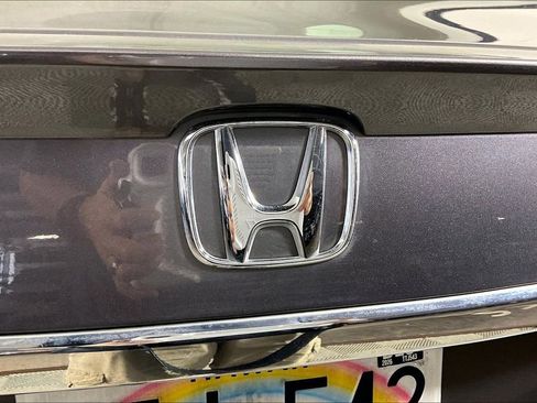 Used 2016 Honda Accord Sport image 30