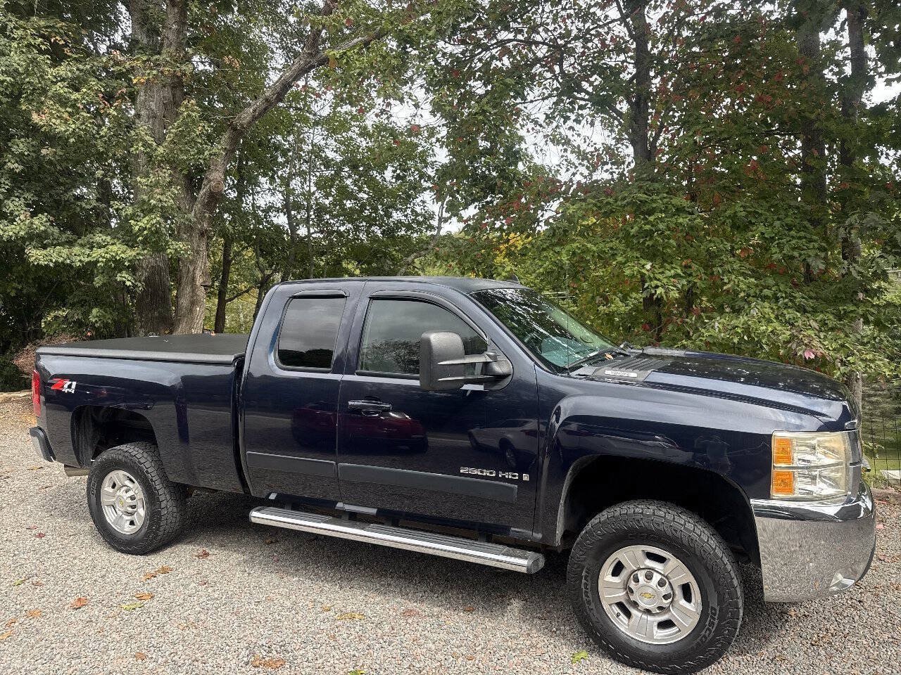 Used 2007 Chevrolet Silverado 2500 LTZ w/ Safety Package AWD/4WD image 1