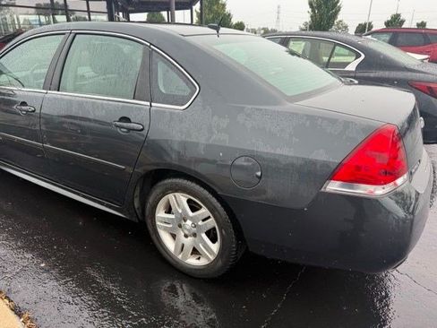 Used 2016 Chevrolet Impala LT FWD image 7