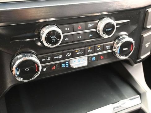 Certified 2025 Ford F350 Lariat w/ Lariat Ultimate Package AWD/4WD image 26