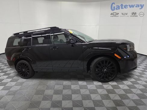 Used 2025 Hyundai Santa Fe Calligraphy AWD/4WD image 1